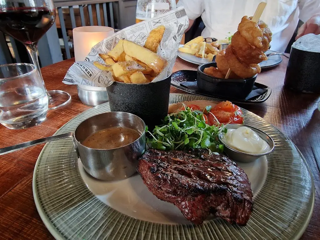 Rebecca Manship_Cheshire Grill Country Pub & Steakhouse_Holmes Chapel_review