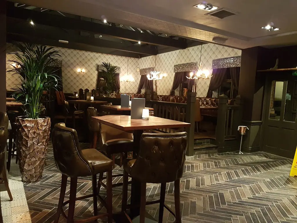 Cheshire Grill Country Pub & Steakhouse restaurant in Holmes Chapel