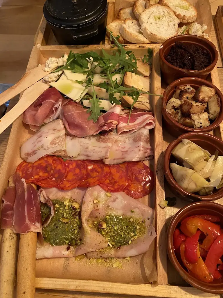 Menu_Amor Gastronomia_Holloway_image_8