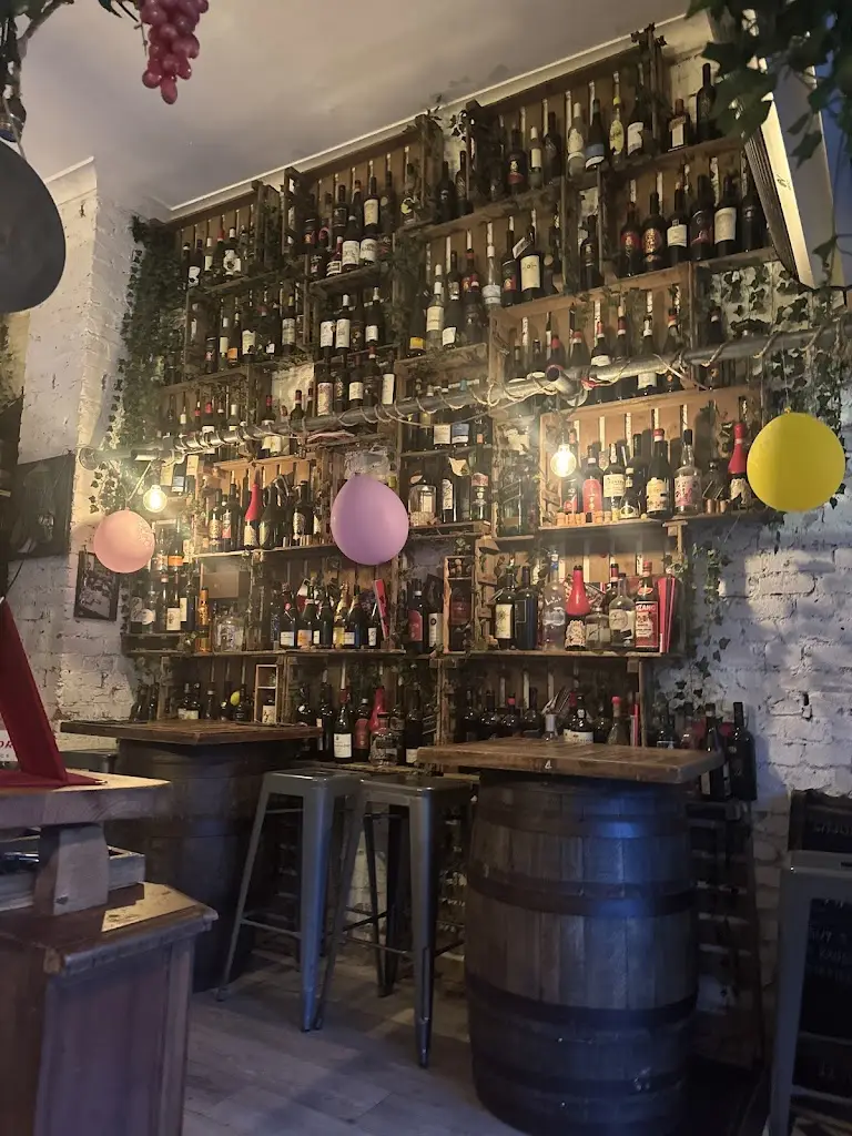 shato sharmin islam_Amor Gastronomia_Holloway_review