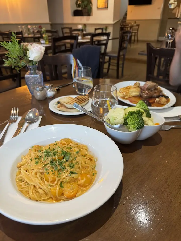Carolyn Finch_Alcedo Bistro & Bar_Holloway_review