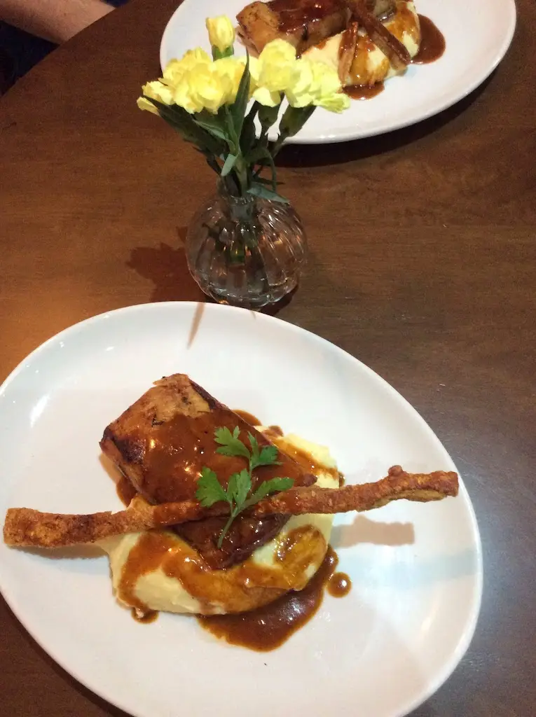 Alcedo Bistro & Bar_Holloway_slider_image_2