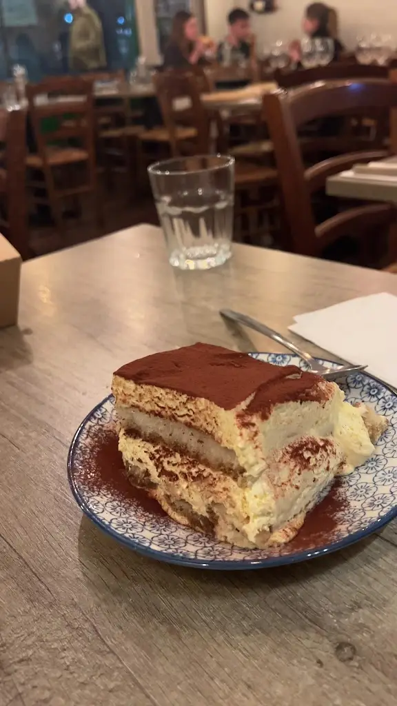 Lamezia Italian Restaurant_Holloway_slider_image_2