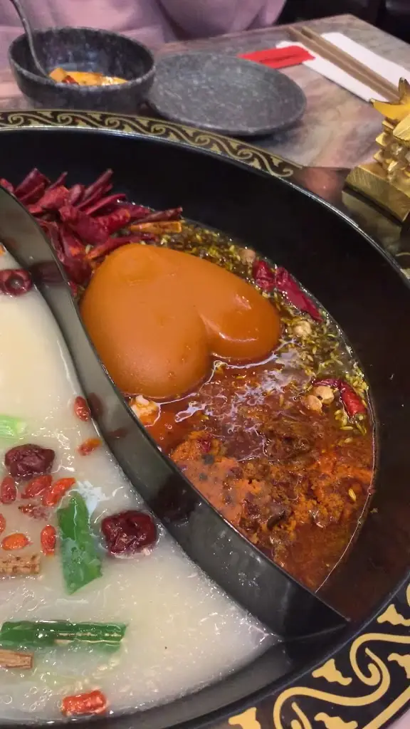 蜀一蜀二 Shu La La_Holloway_slider_image_2