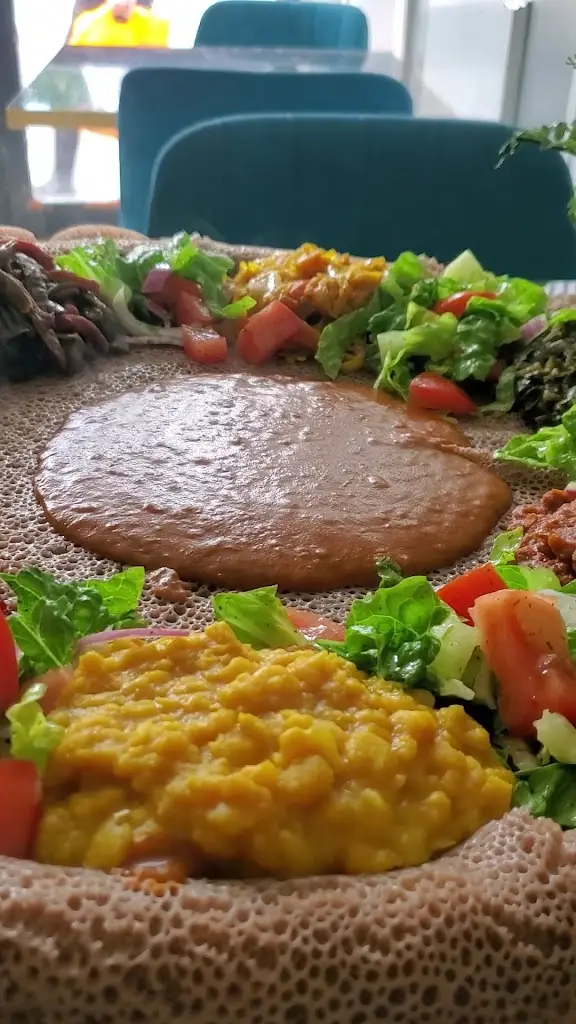 Bisha Eritrean Restaurant_Holloway_slider_image_2