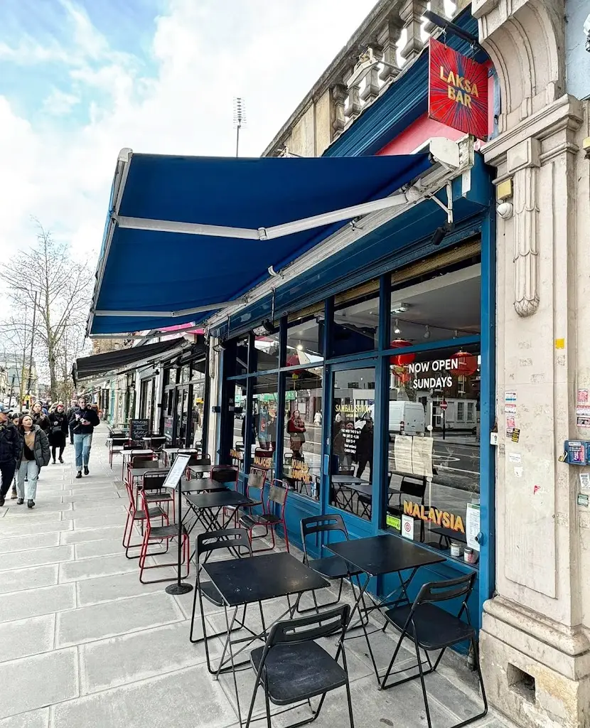 Sambal Shiok Laksa Bar restaurant in Holloway