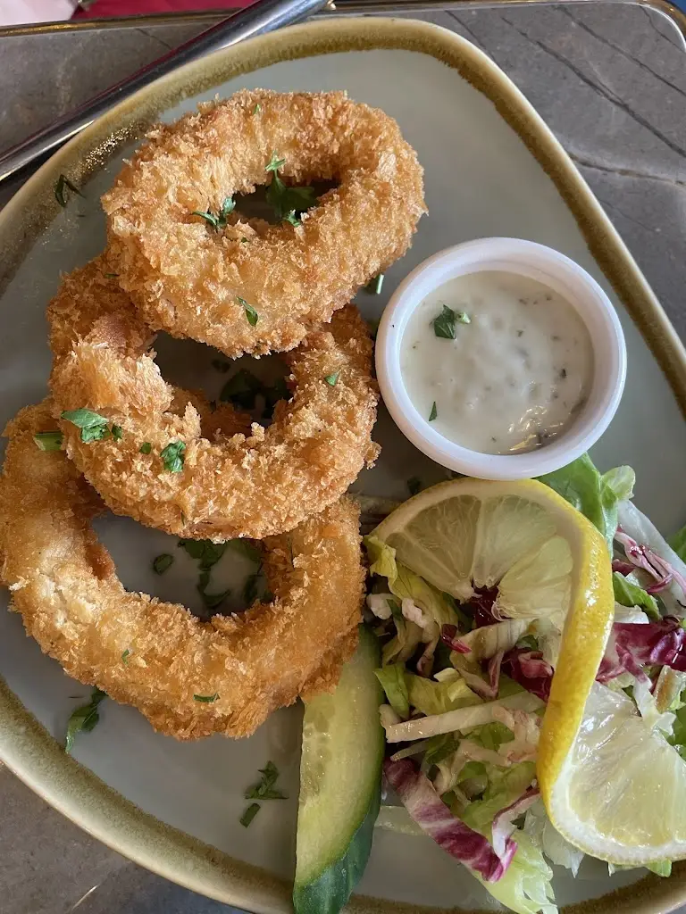 Charlie Hobbs_Vlora Restaurant and Cocktail Bar_Higham Ferrers_review