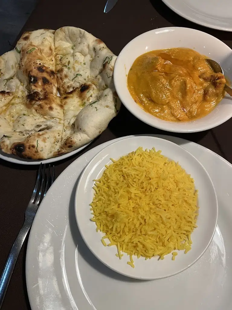 Charlie Hobbs_The Spice Lounge_Higham Ferrers_review