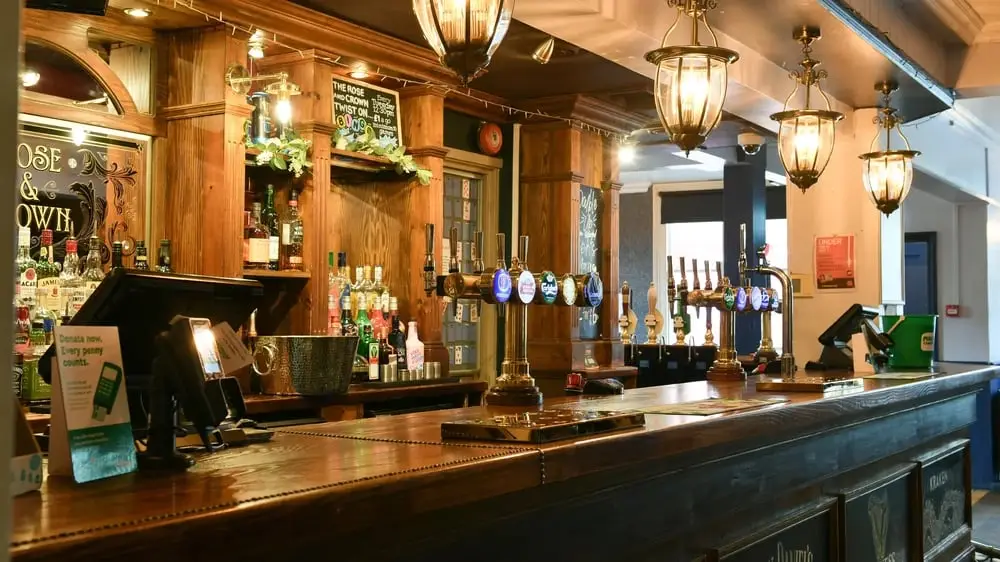 Rose & Crown Restaurant in Higham Ferrers