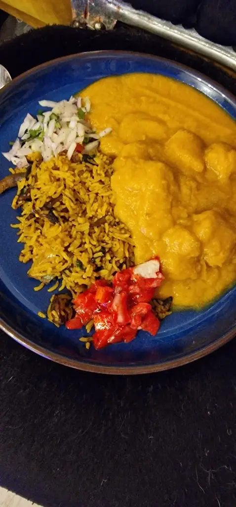 Tandoori Takeaway_Higham Ferrers_slider_image_2