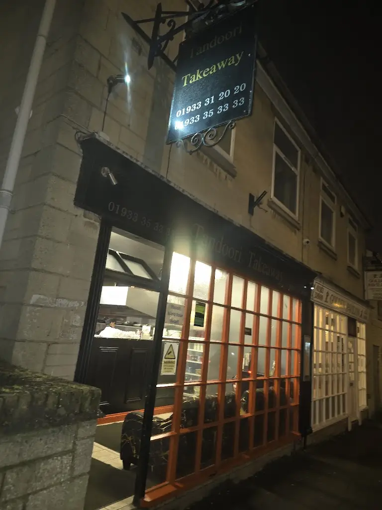 Tandoori Takeaway_Higham Ferrers_slider_image_3