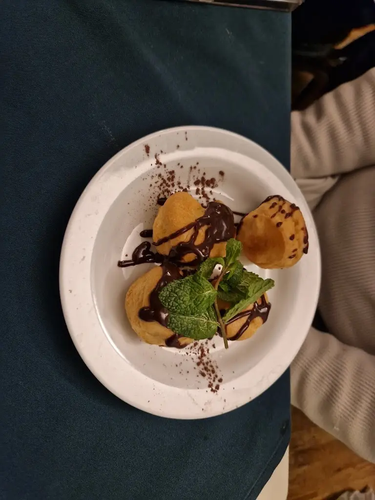 Menu_Pizzeria Venezia_Higham Ferrers_image_2