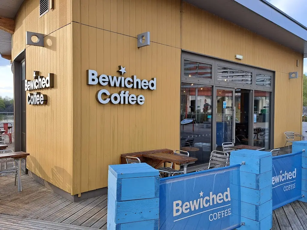 Bewiched Coffee Rushden Lakes ristorante a Higham Ferrers