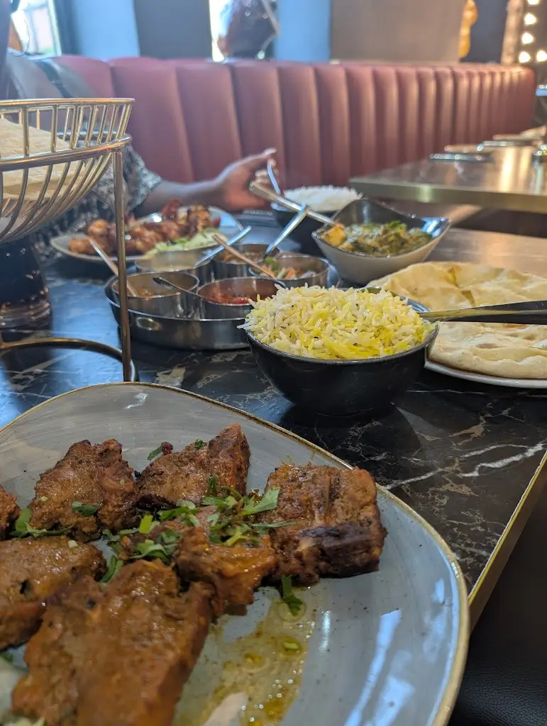 Sara Bell _Hero Ji_Higham Ferrers_review