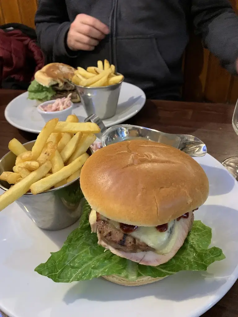 Menu_The New Inn_Holywell Green_image_9