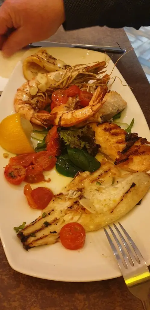 Gail Thomas_Cafe Italia_Holywell Green_review
