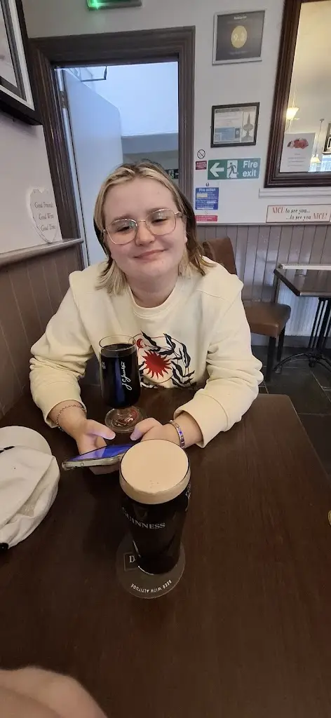 Sam Dagger_Kings Arms Hotel_Holsworthy_review