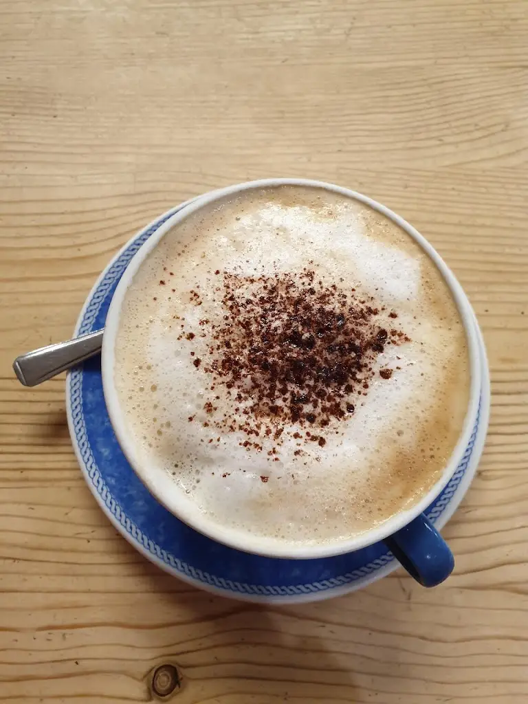 Menu_Filter Through_Holsworthy_image_5