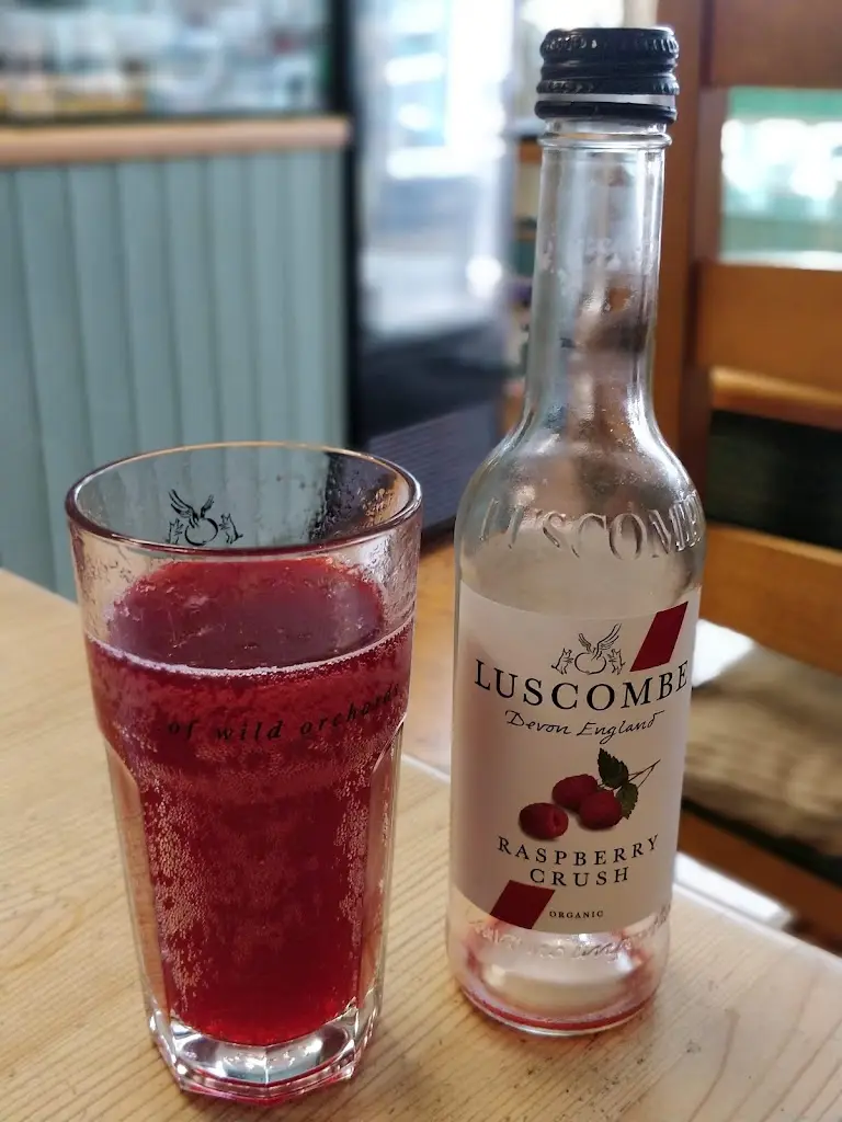 Menu_Filter Through_Holsworthy_image_7