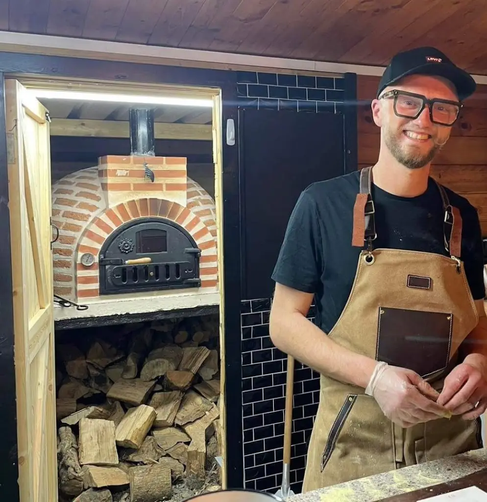 GANACHE_Holsworthy_slider_image_2