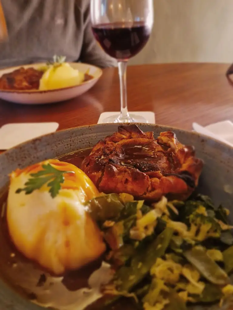 Suzy Holder_Thatched Tavern_Honeybourne_review