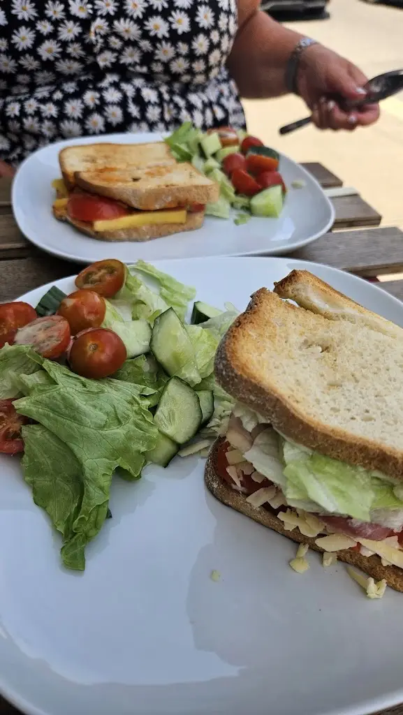 Katie-Lou Gilbert_Cafe Aurora_Holbeach_review