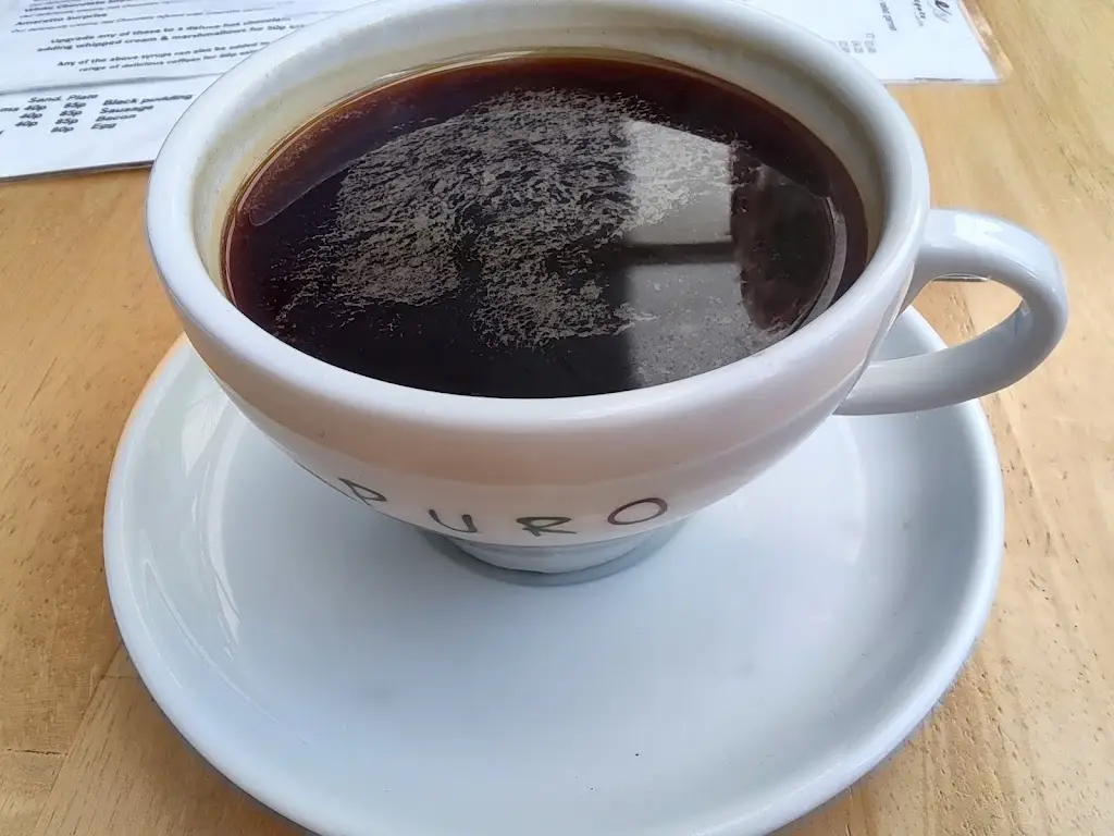 Ionela B_Nine_Baildon_recensione