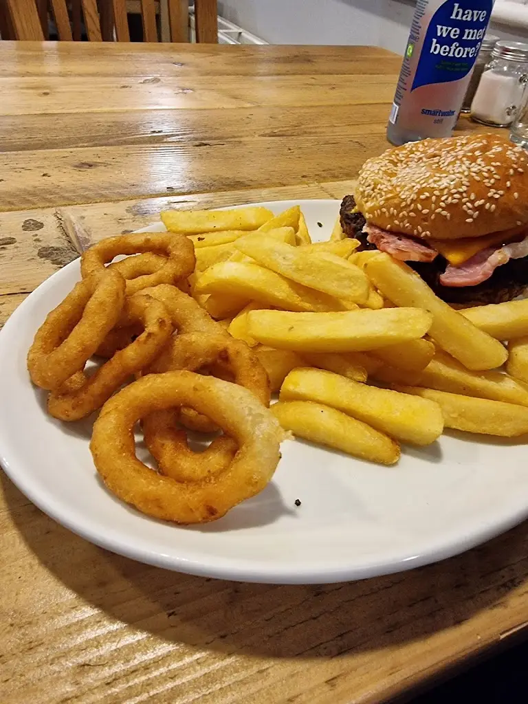 Menu_Runways at Fenland Airfield_Holbeach_image_5