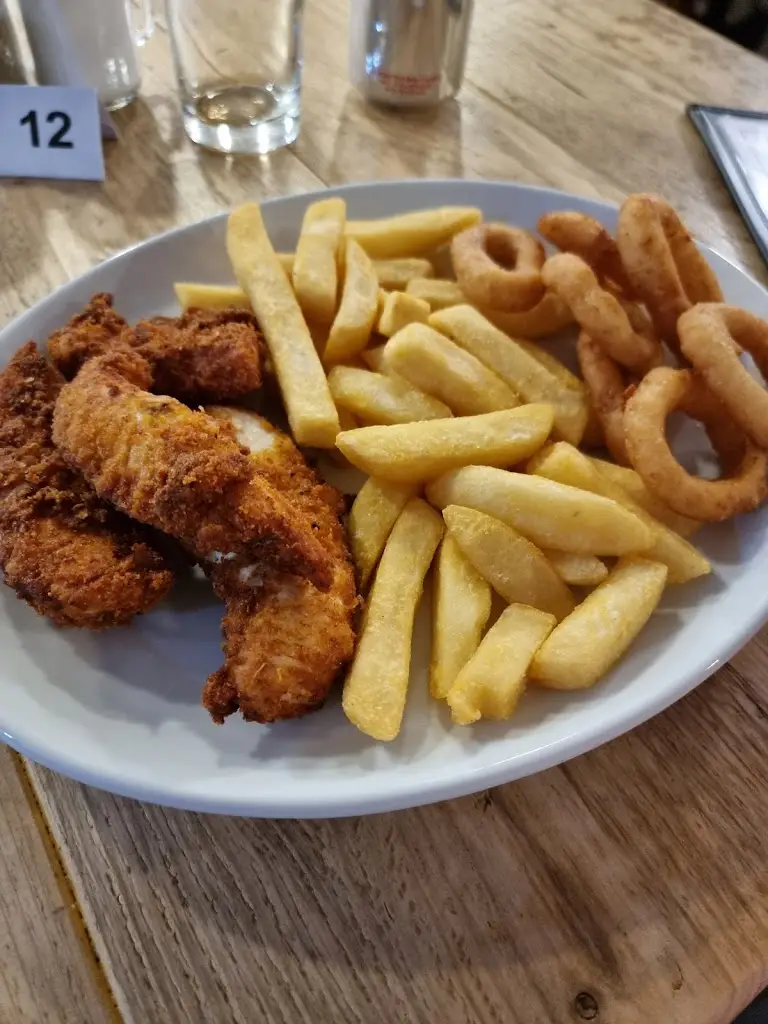 Menu_Runways at Fenland Airfield_Holbeach_image_6