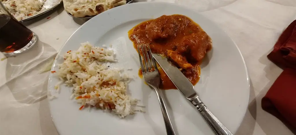 Bengal Lancer_Hollym_slider_image_3