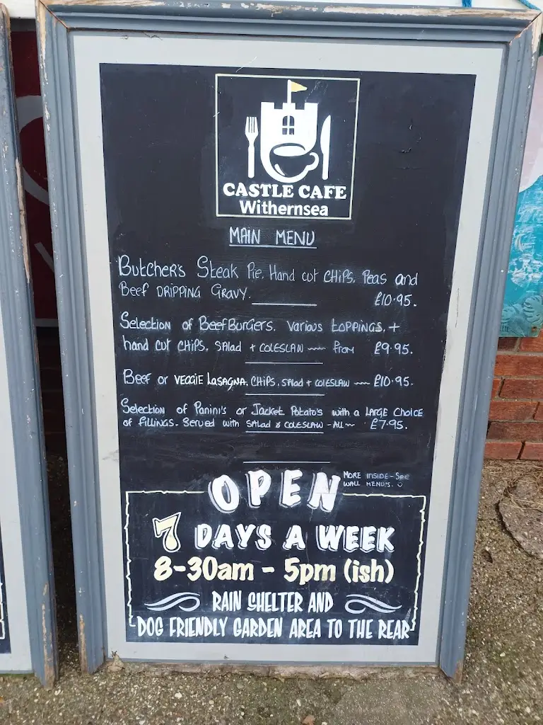 Menu_Castle Cafe Withernsea_Hollym_image_3