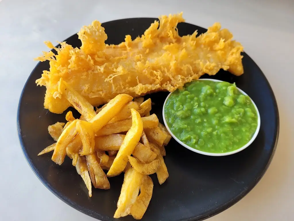 Southcliff Fisheries_Hollym_slider_image_1