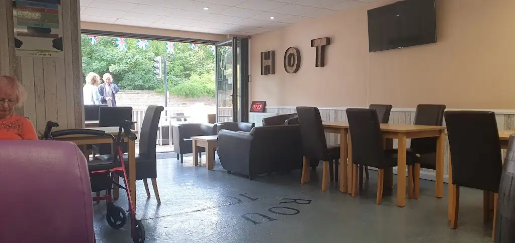 Route 1033_Hollym_slider_image_3