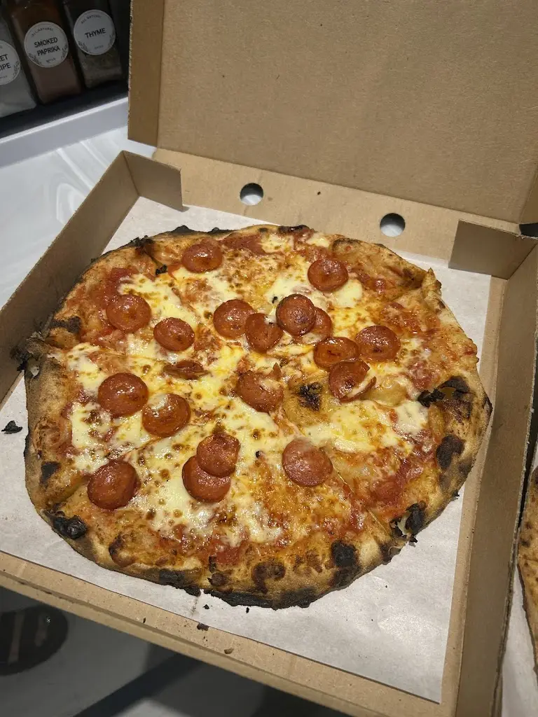 Josh Anderson_Mam! Ah'm 'ere_Hollym_review