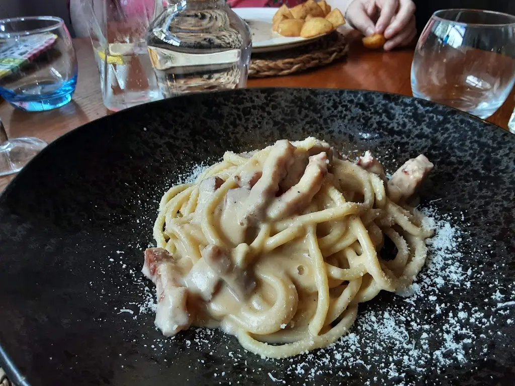 Al Sorriso_Albrighton_slider_image_3