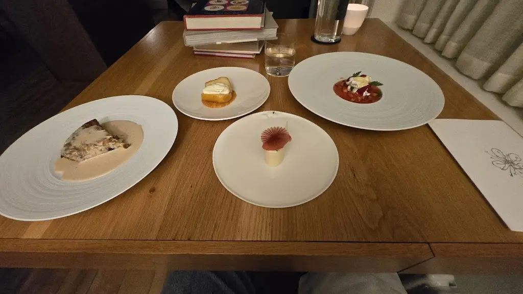 Meadowsweet Restaurant with Rooms_Holt_slider_image_3