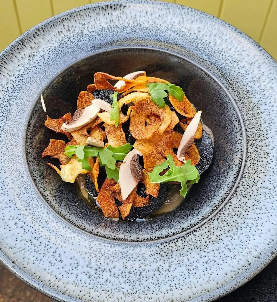 Michael's Bistro_Holt_slider_image_2