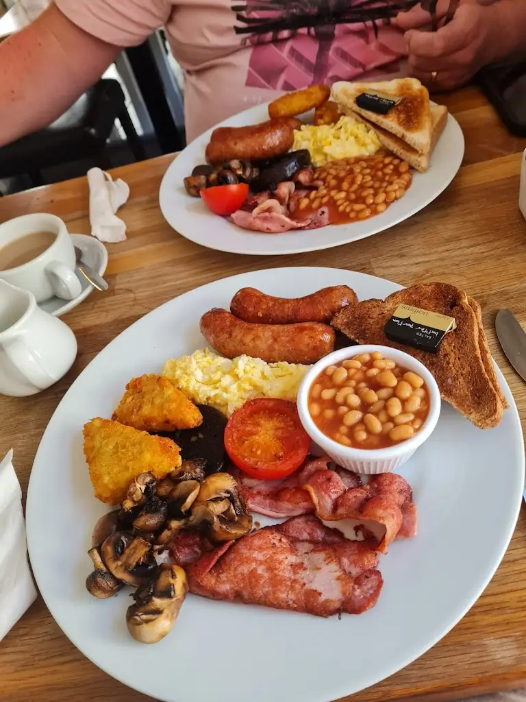 Dolomite Bert_Horatio's_Holt_review