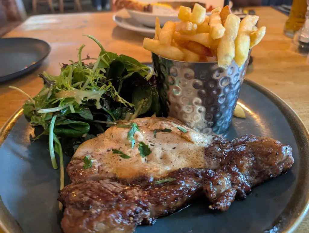 Joshua Whitehead_The Dun Cow_Holt_review