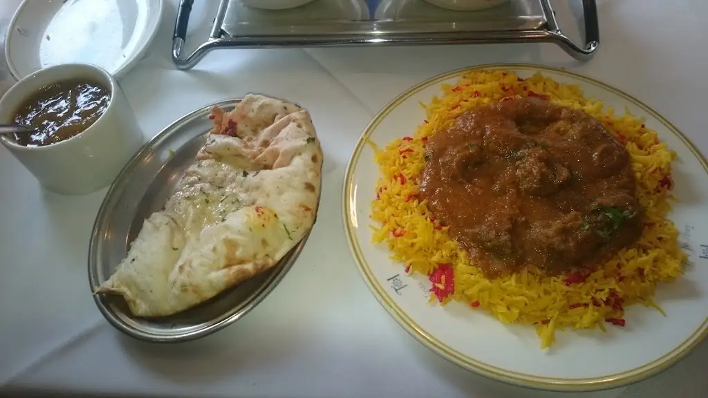 Taste Of India_Holt_slider_image_2