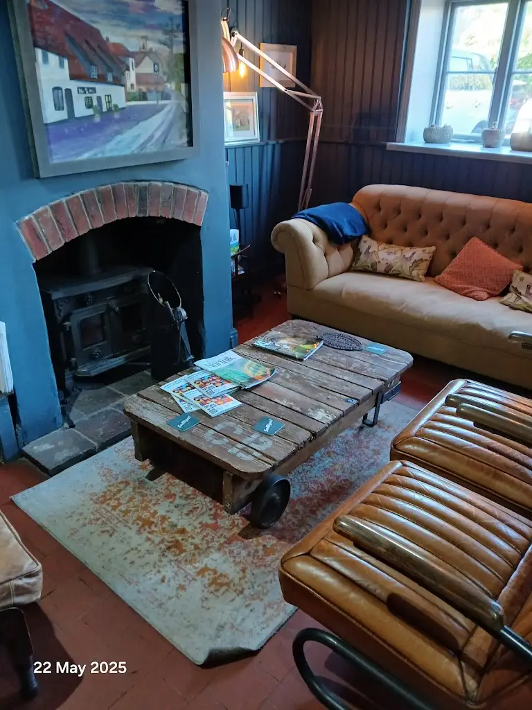 Bill Kemp_The Langham Blue Bell_Holt_review