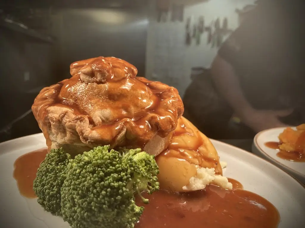 Menu_Royal Oak Inn & Knife & Cork Restaurant_Holton le Clay_image_5