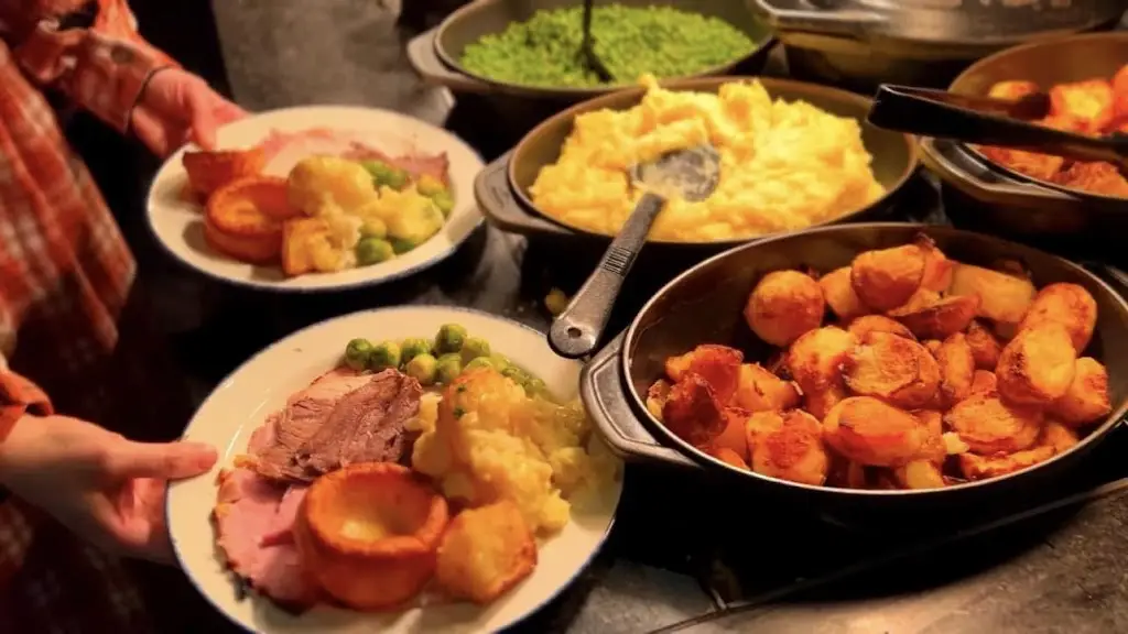 Josephine Lifestyle_The Jug & Bottle_Holton le Clay_review