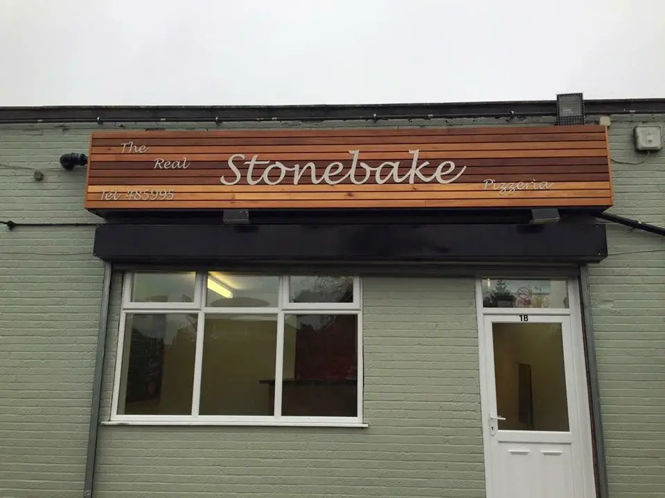 Charcoal Grill house restaurant in Holton le Clay