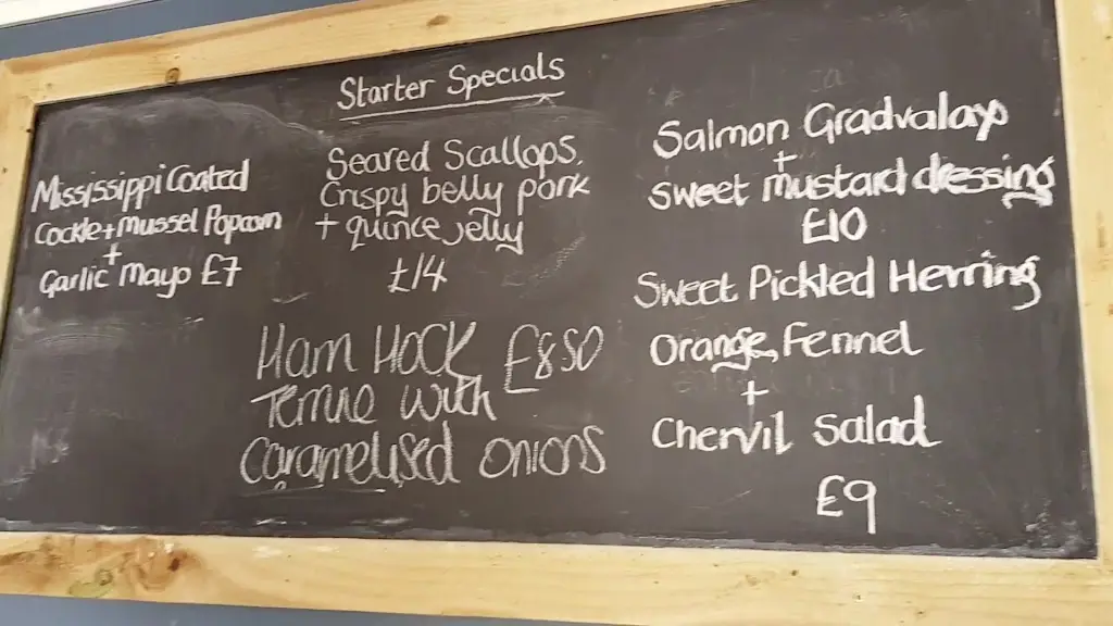 The Potted Lobster - Bamburgh_Bamburgh_slider_image_2