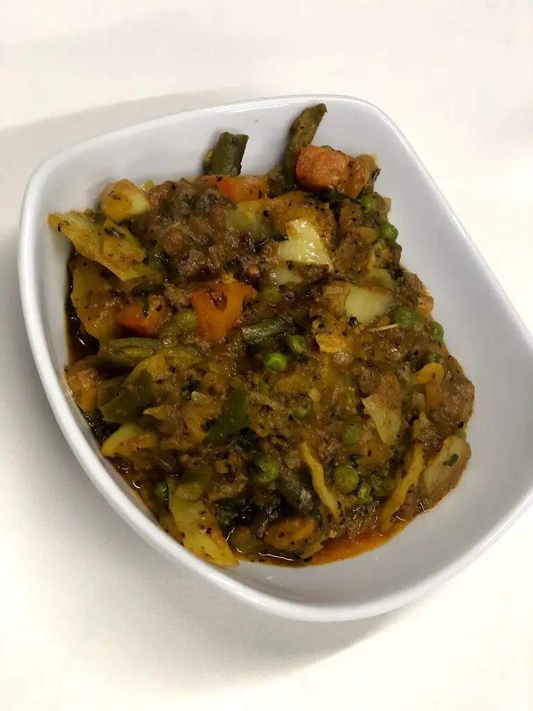 Menu_Ali's Indian Restaurant_Holton le Clay_image_6