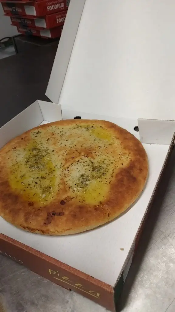 Menu_Pomodoro Pizzeria & Grill House_Holton le Clay_image_4