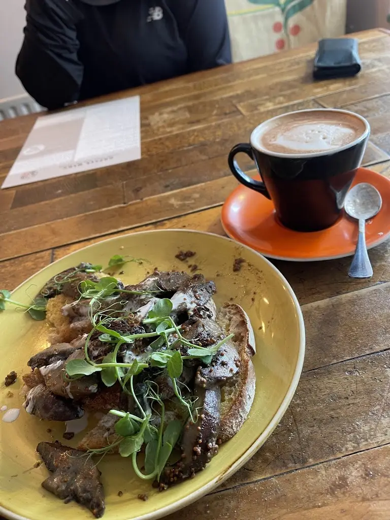 Anam Hoque_Grasshopper Cafe_Hope Valley_review