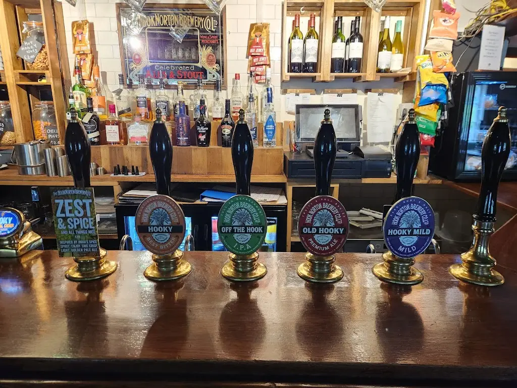 Pear Tree Inn_Hook Norton_slider_image_3