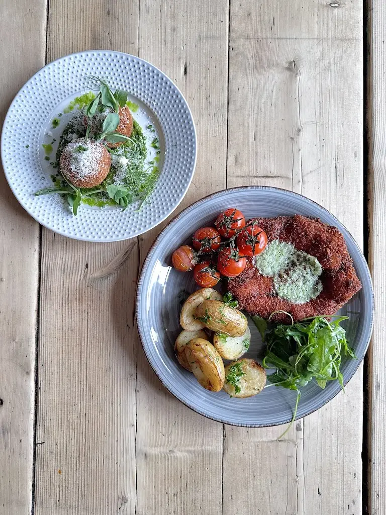 Menu_The Sun Inn_Hook Norton_image_6